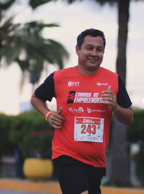 Russas vibra com a 1ª Corrida do Empreendedor na Praça do Estudante.